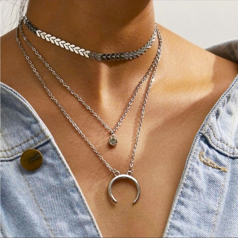 Silver Layered Moon Necklace